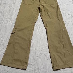 Athleta modern cargo pants